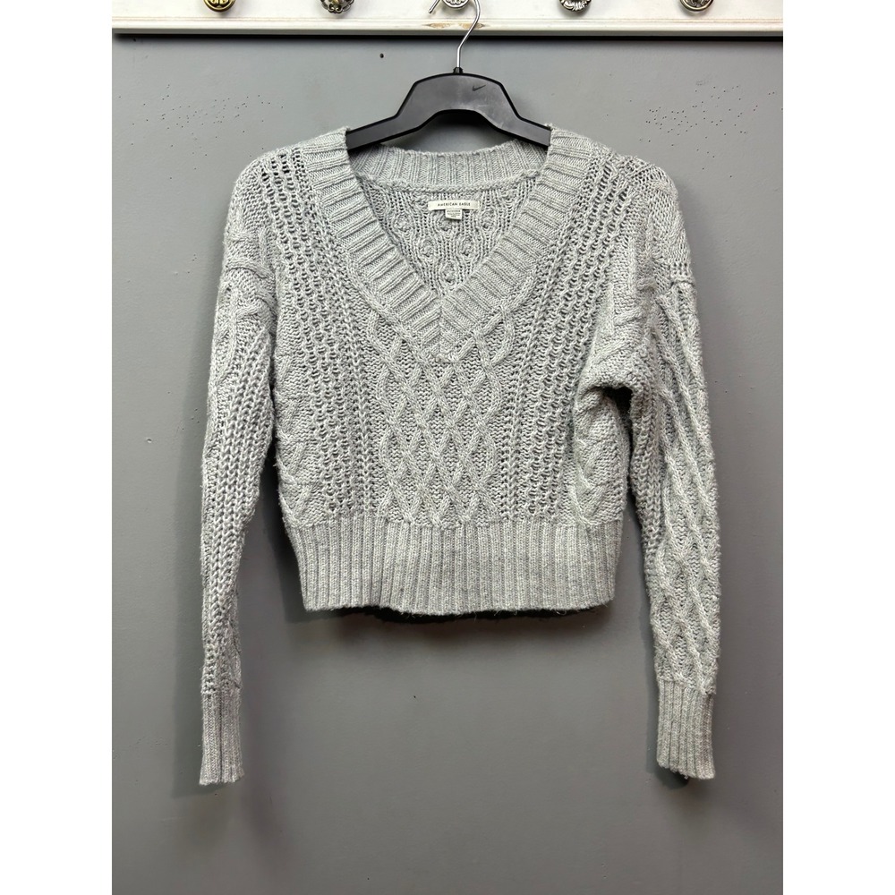 American Eagle Sweater Womens XS Gray Cable Knit V-Neck Cropped Pullover Neutral